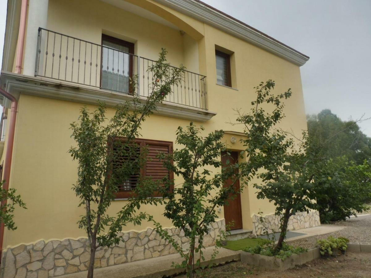 Casa Miriam - Appartamenti Vacanze Віллапутцу Екстер'єр фото