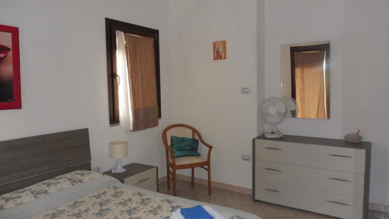 Casa Miriam - Appartamenti Vacanze Віллапутцу Екстер'єр фото